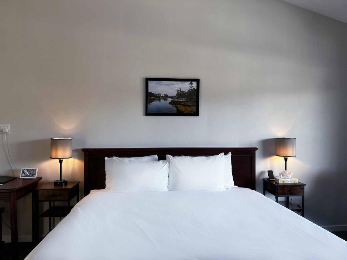 Inn At The Falls Bracebridge Exterior foto